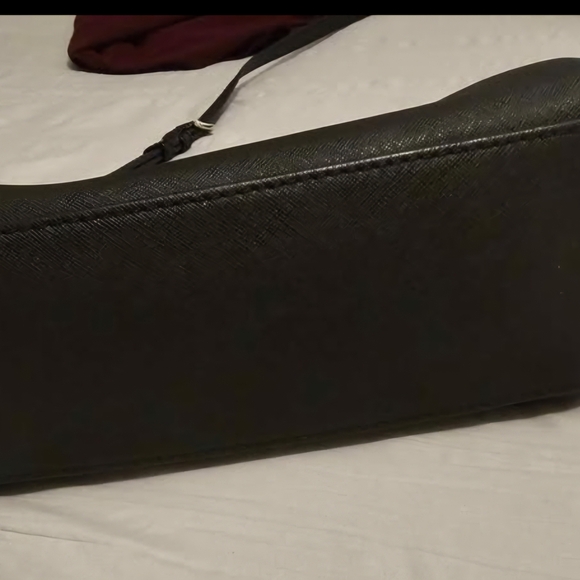 Michael Kors Mini Selma Black Handbag - Picture 2 of 4